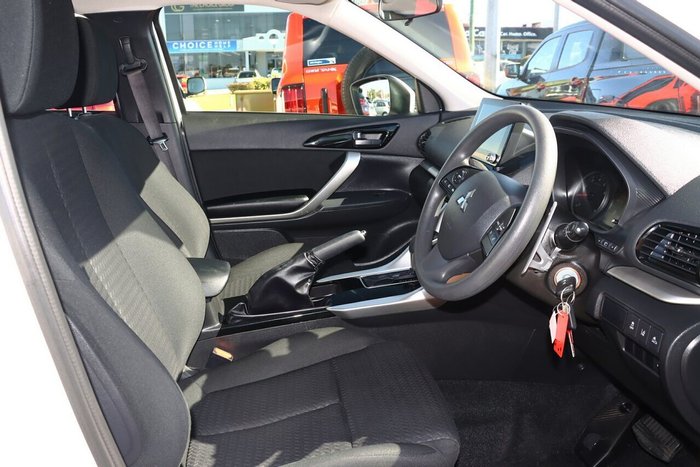 2024 Mitsubishi Eclipse Cross ES