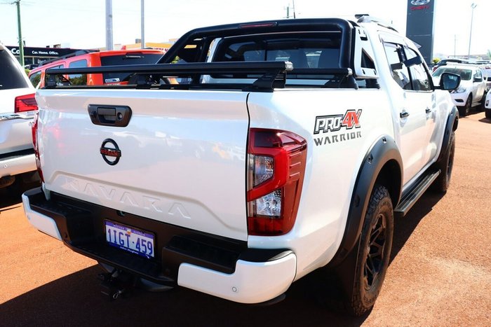 2024 Nissan Navara PRO-4X