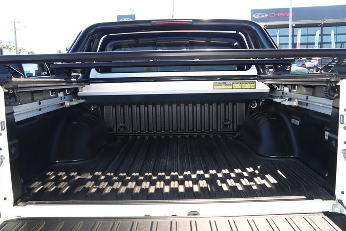 2024 Nissan Navara PRO-4X