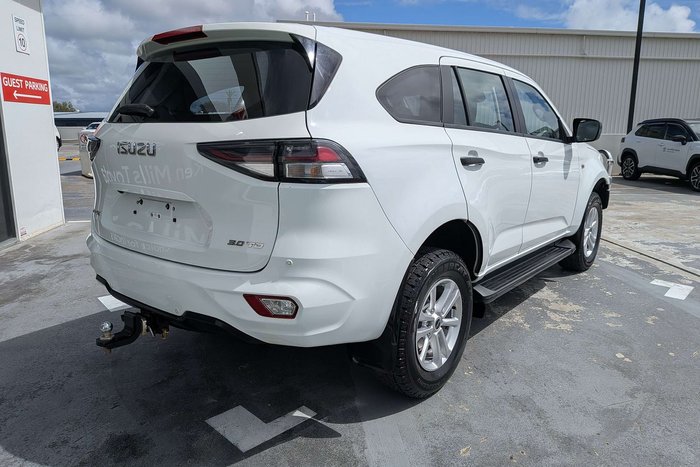 2021 Isuzu MU-X LS-M