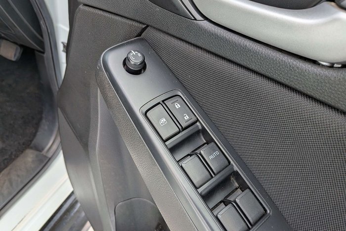 2021 Isuzu MU-X LS-M