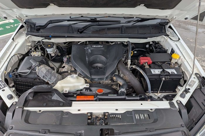 2021 Isuzu MU-X LS-M