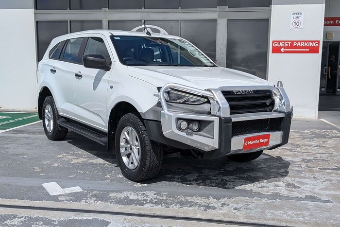2021 Isuzu MU-X LS-M