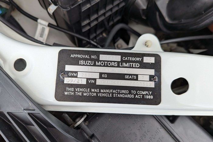 2021 Isuzu MU-X LS-M