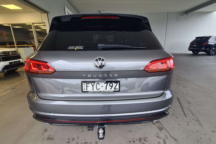 2020 Volkswagen Touareg 210TDI R-Line