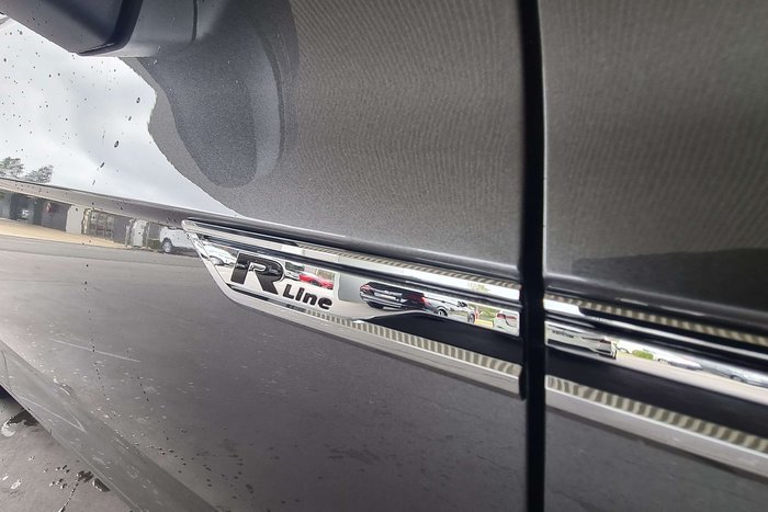 2020 Volkswagen Touareg 210TDI R-Line