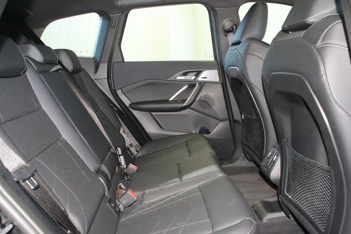 2024 BMW iX1 eDrive20 xLine