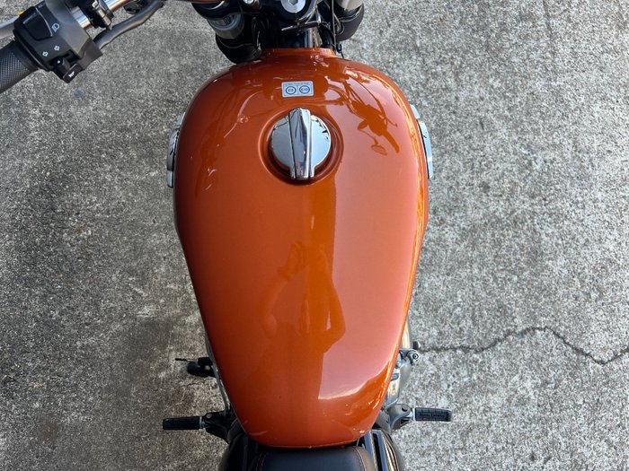 2022 Royal Enfield INTERCEPTOR 650 E5 CLASSIC ORANGE CRUSH