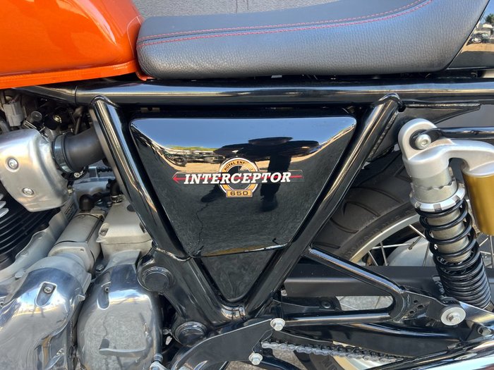 2022 Royal Enfield INTERCEPTOR 650 E5 CLASSIC ORANGE CRUSH