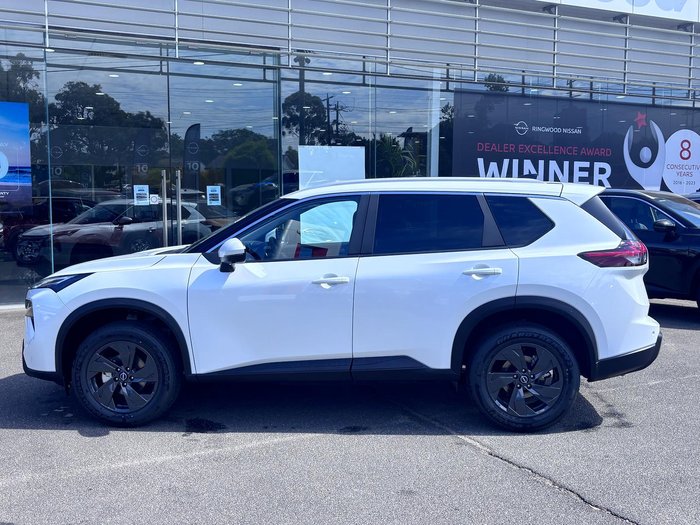 2026 Nissan X-TRAIL ST-L T33 MY26 4X4 On Demand Everest White