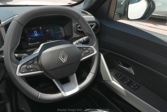2025 Renault Duster Techno