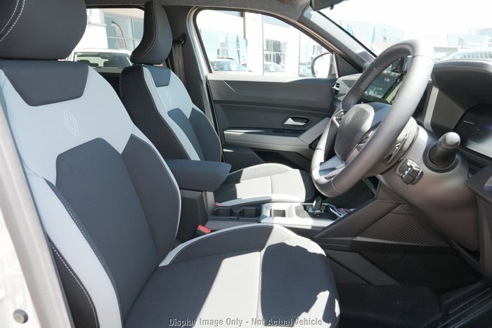 2025 Renault Duster Techno