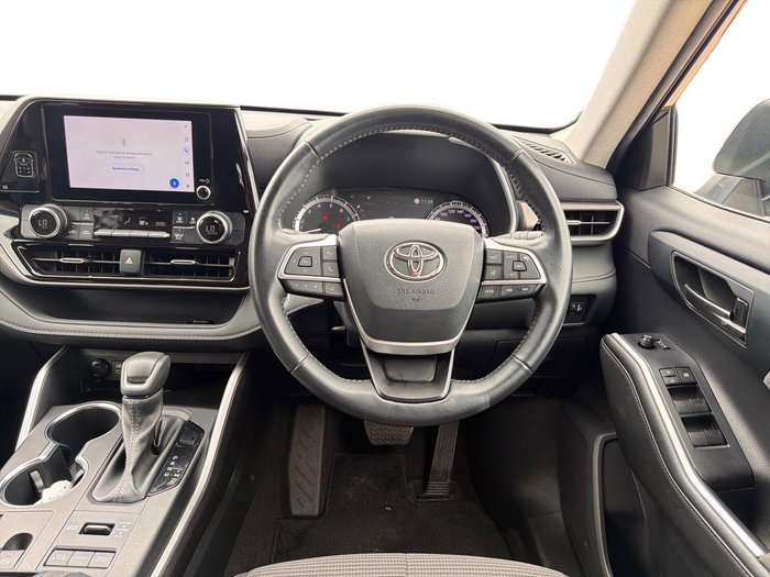 2023 Toyota Kluger GX