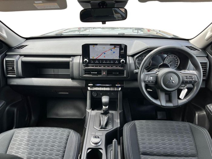 2024 Mitsubishi Triton GLX+