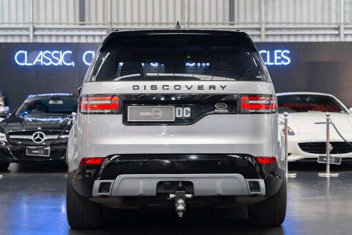 2017 Land Rover Discovery TD6 HSE Series 5 MY18 4X4 Dual Range Silicon Silver