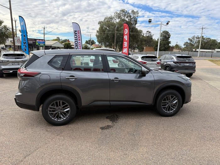 2026 Nissan X-TRAIL ST