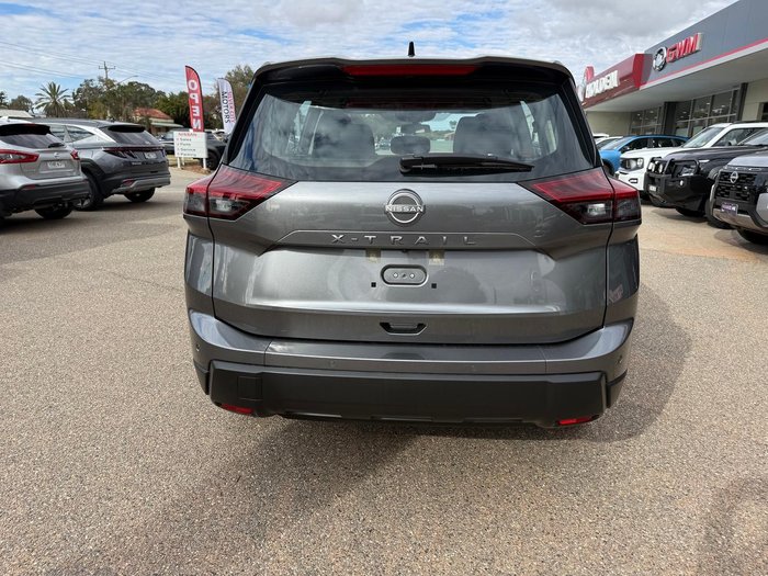 2026 Nissan X-TRAIL ST