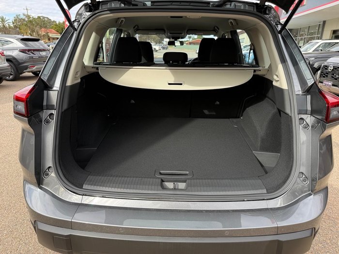 2026 Nissan X-TRAIL ST