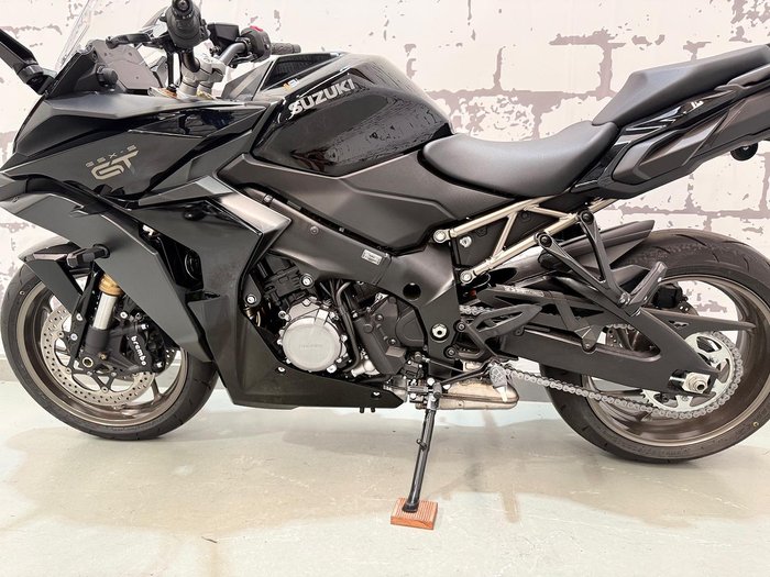 2024 Suzuki GSX-S1000 GT GSX-S Black