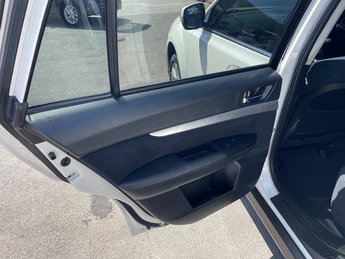 2012 Subaru Outback 2.5i 4GEN MY12 AWD Satin White Pearl