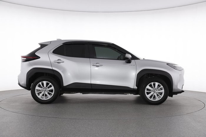 2022 Toyota Yaris Cross GX