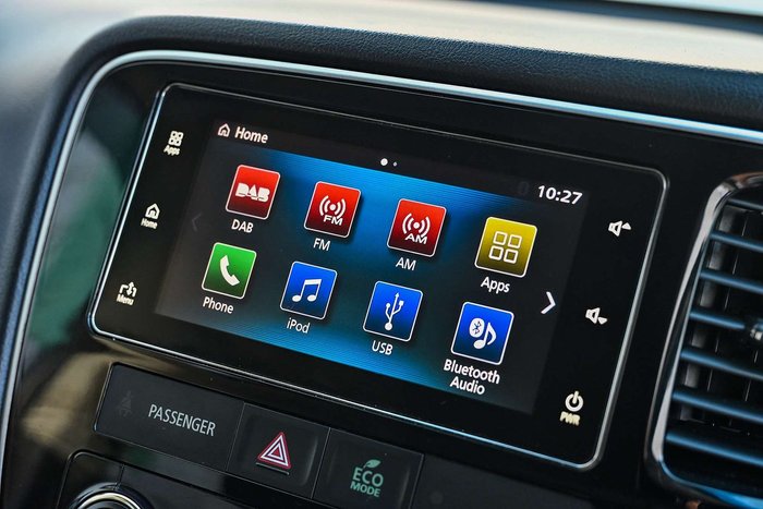 2017 Mitsubishi Outlander LS