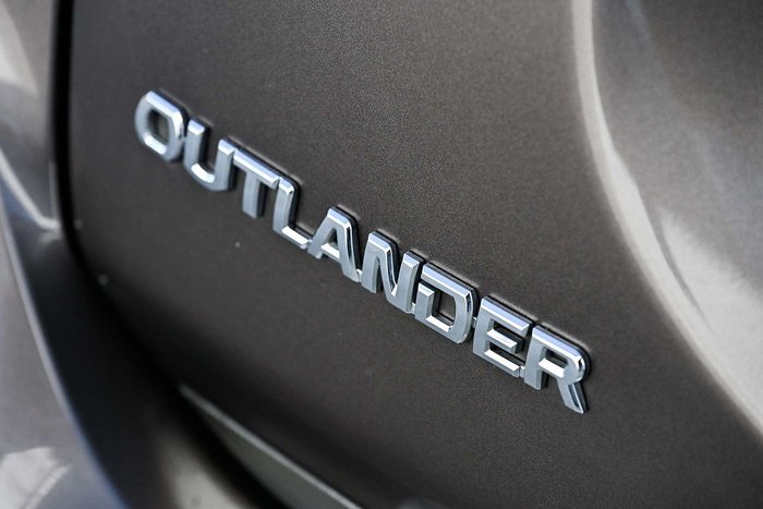 2017 Mitsubishi Outlander LS