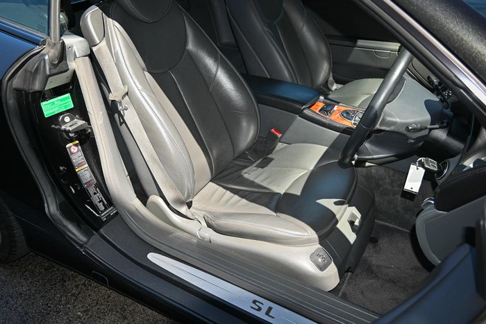 2004 Mercedes-Benz SL-Class SL350