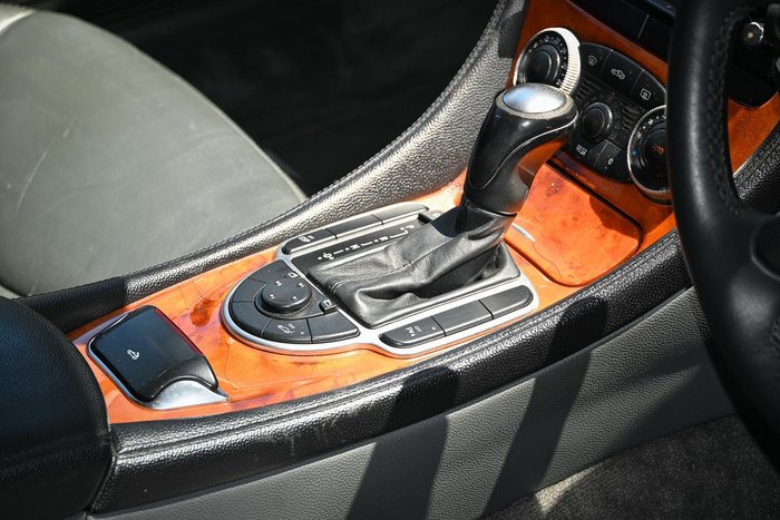 2004 Mercedes-Benz SL-Class SL350