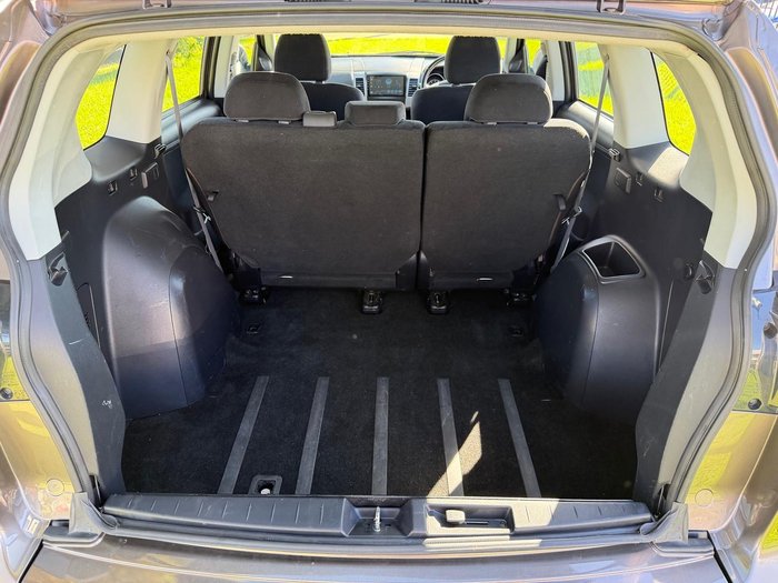 2012 Mitsubishi Outlander VR