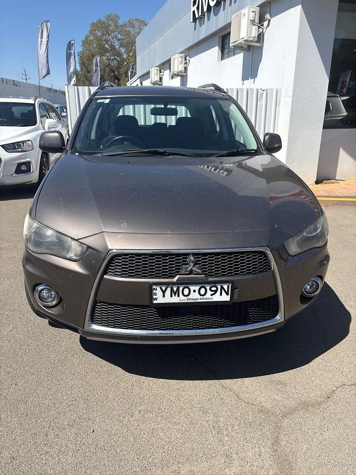 2012 Mitsubishi Outlander VR
