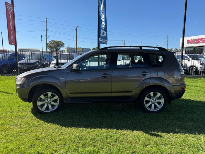2012 Mitsubishi Outlander VR