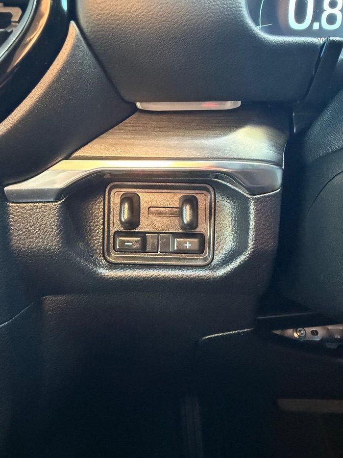 2025 Ford Everest Platinum