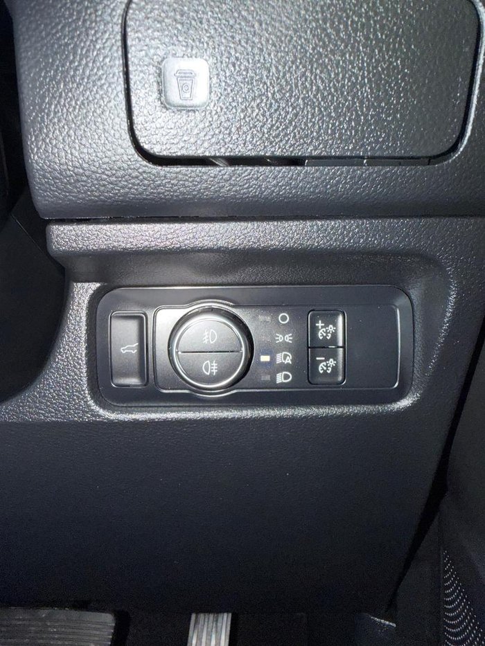 2025 Ford Everest Platinum