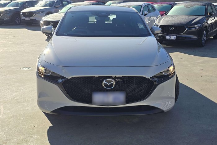 2025 Mazda 3 G20 Evolve