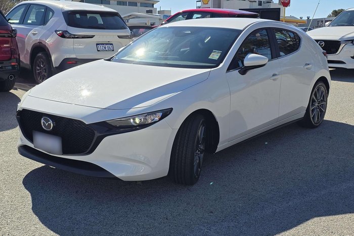 2025 Mazda 3 G20 Evolve