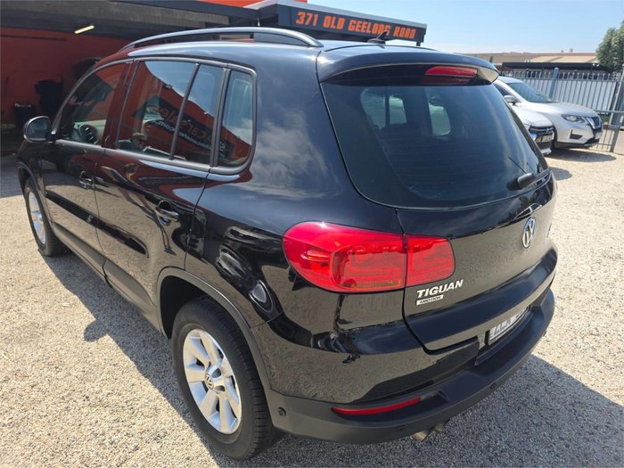 2012 Volkswagen Tiguan 132TSI Pacific 5N MY13 Four Wheel Drive Deep Black