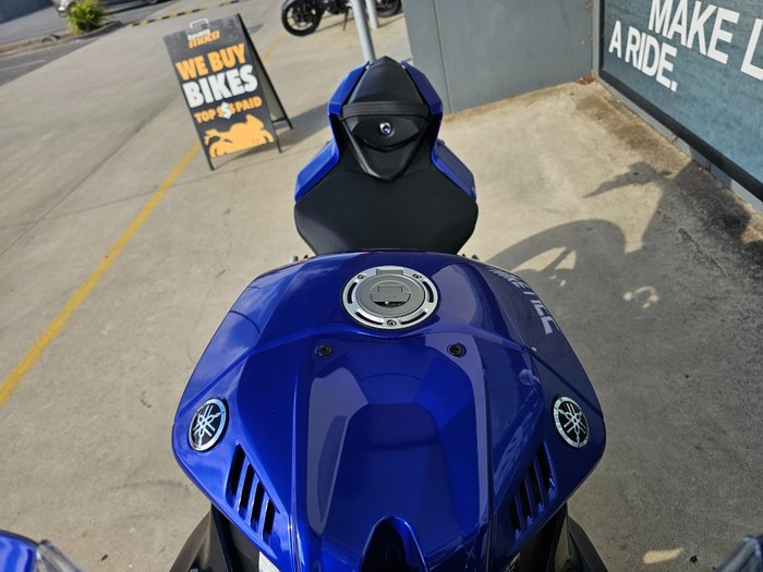 2026 Yamaha YZF-R9 Blue