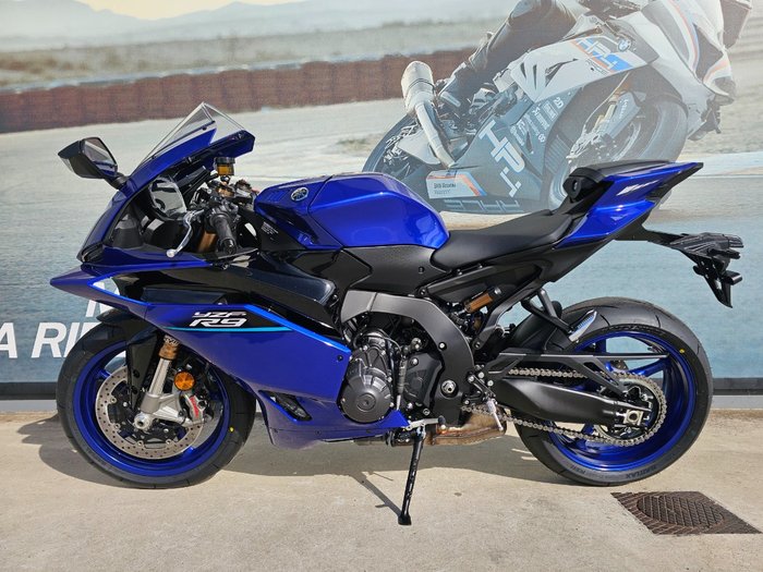 2026 Yamaha YZF-R9 Blue