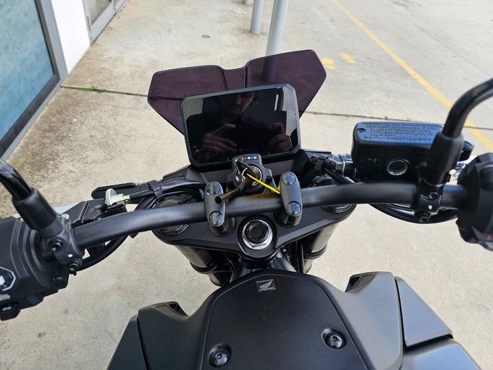 2025 Honda CB750 (HORNET) Black