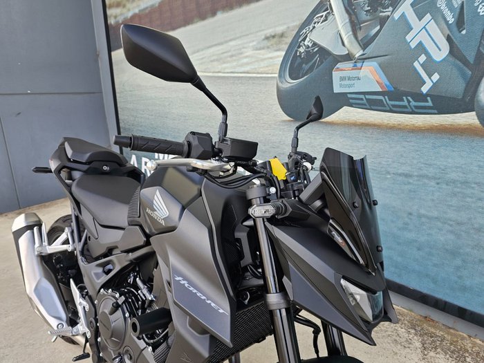 2025 Honda CB750 (HORNET) Black