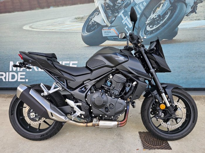 2025 Honda CB750 (HORNET) Black