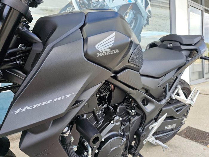 2025 Honda CB750 (HORNET) Black