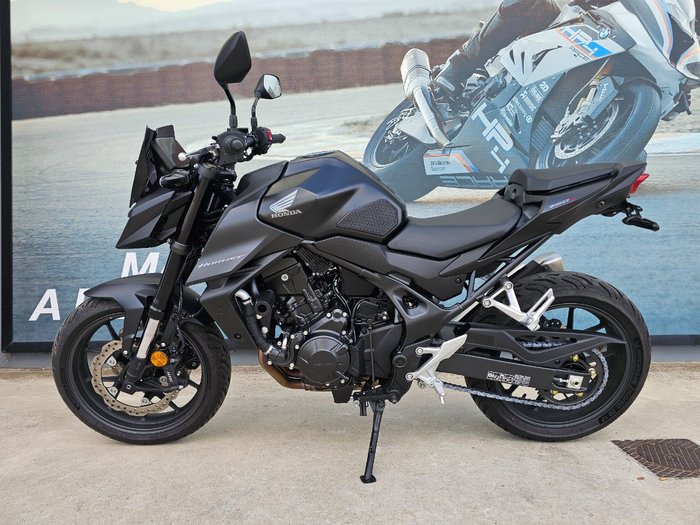 2025 Honda CB750 (HORNET) Black