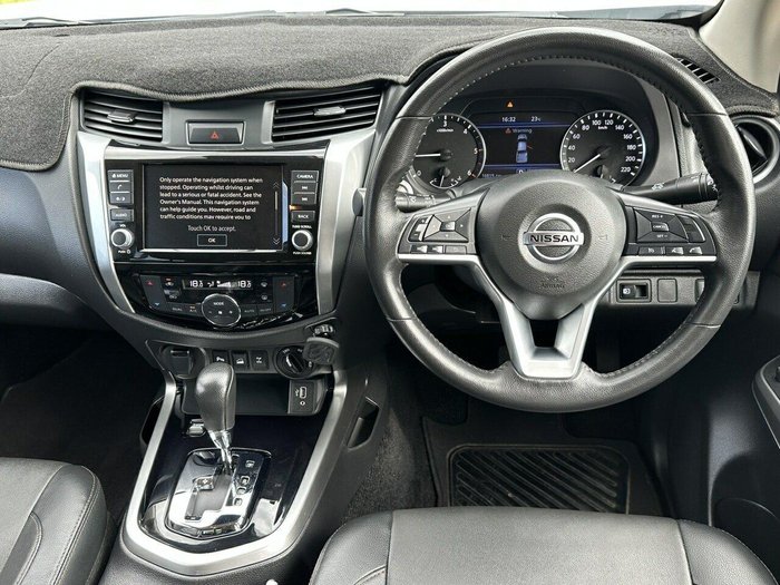 2024 Nissan Navara ST-X