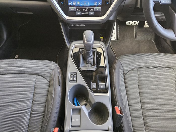 2025 Subaru Crosstrek 2.0R G6X MY24 AWD Crystal White