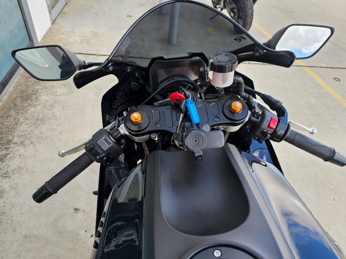 2024 Yamaha YZF-R7LA Black