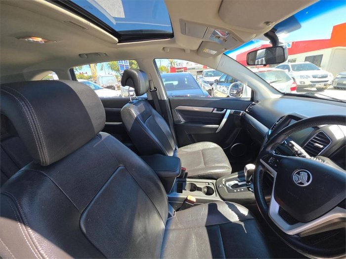 2018 Holden Captiva Active CG MY18 Summit White