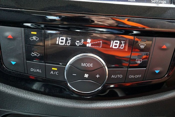 2024 Nissan Navara ST-X