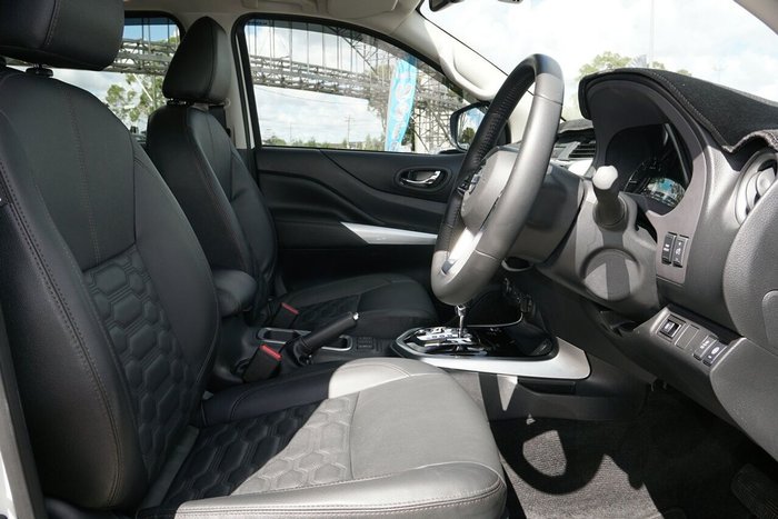 2024 Nissan Navara ST-X